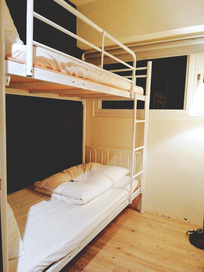 Luftpause Hostel Каосюн Екстериор снимка